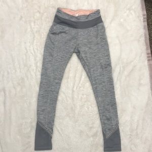 Grey athletic leggings
